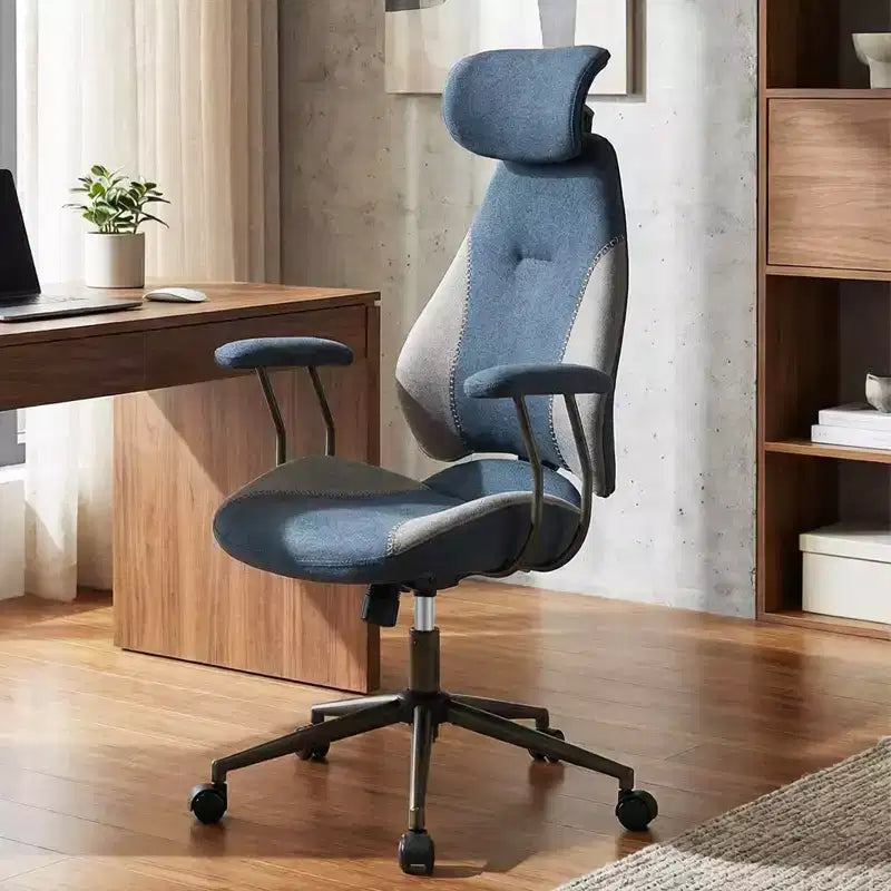 Chaise de bureau ergonomique avec appuie-tête 2D, dossier inclinable et roulettes ; chaise gamer.