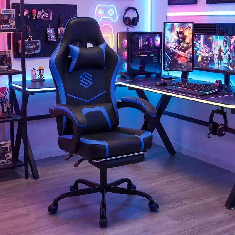 Fauteuil de jeu avec appuie-tête, support lombaire, accoudoirs liés et dossier réglable.