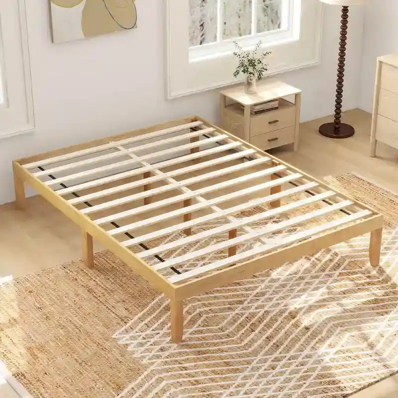 Grand cadre de lit plateforme en bois avec tapis en caoutchouc