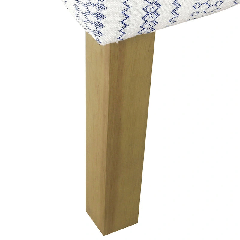 Fauteuil classique aux lignes courbes