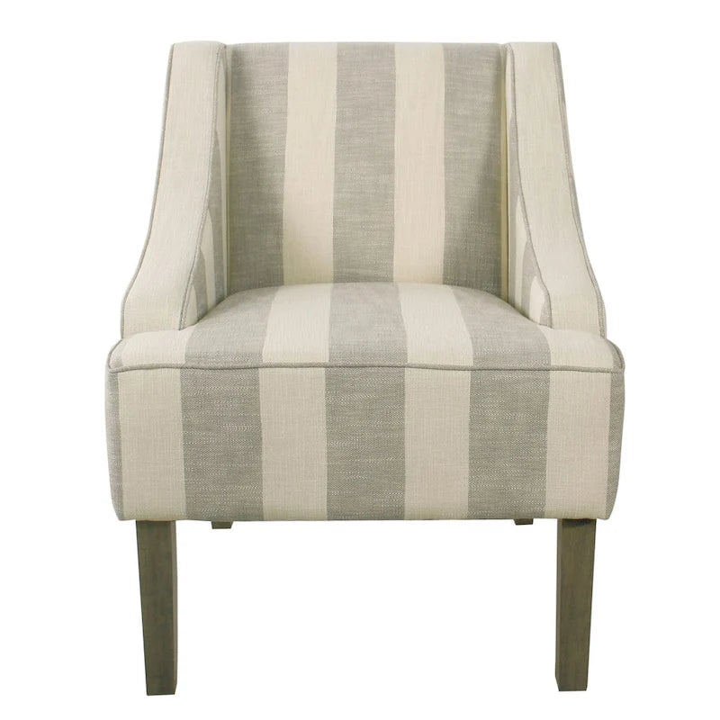 Fauteuil classique aux lignes courbes